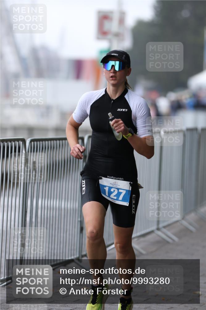 16.08.2026 - KN Förde Triathlon 2026 Antke Förster http://msf.ph/oto/9993280 16.08.2026 10:07:26 Laufen  meine-sportfotos.de