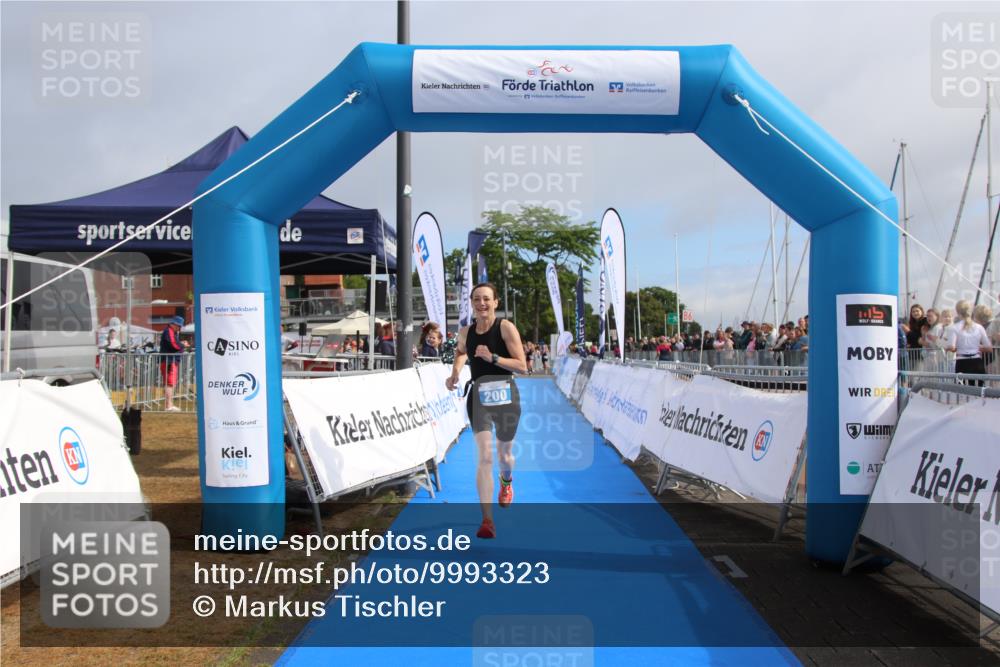 16.08.2026 - KN Förde Triathlon 2026 Markus Tischler http://msf.ph/oto/9993323 16.08.2026 10:38:42 Ziel 200, 200 meine-sportfotos.de
