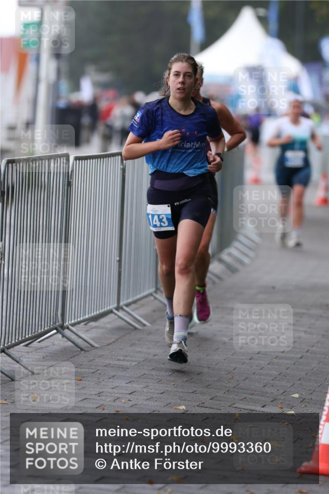 16.08.2026 - KN Förde Triathlon 2026 Antke Förster http://msf.ph/oto/9993360 16.08.2026 10:09:50 Laufen  meine-sportfotos.de
