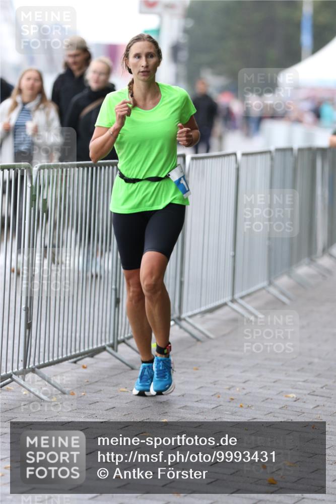 16.08.2026 - KN Förde Triathlon 2026 Antke Förster http://msf.ph/oto/9993431 16.08.2026 10:11:03 Laufen  meine-sportfotos.de