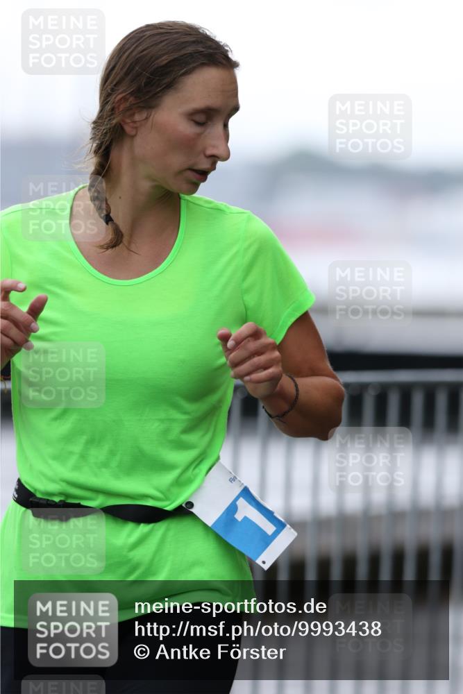16.08.2026 - KN Förde Triathlon 2026 Antke Förster http://msf.ph/oto/9993438 16.08.2026 10:11:07 Laufen  meine-sportfotos.de