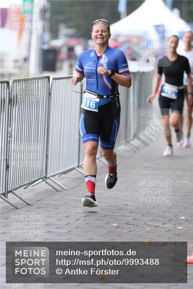 16.08.2026 - KN Förde Triathlon 2026 Antke Förster http://msf.ph/oto/9993488 16.08.2026 10:12:25 Laufen  meine-sportfotos.de