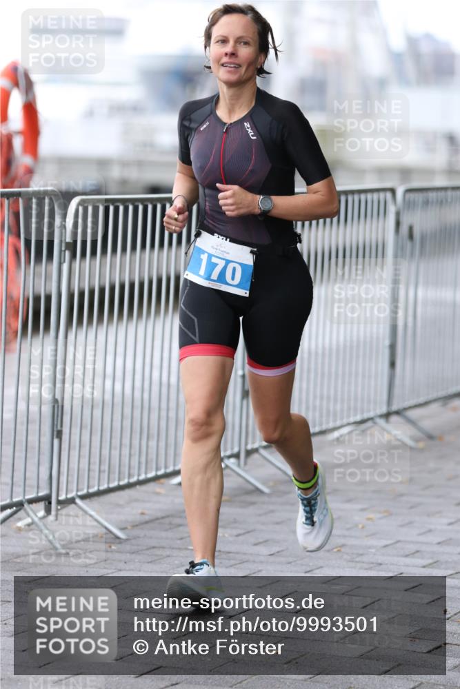 16.08.2026 - KN Förde Triathlon 2026 Antke Förster http://msf.ph/oto/9993501 16.08.2026 10:12:38 Laufen  meine-sportfotos.de