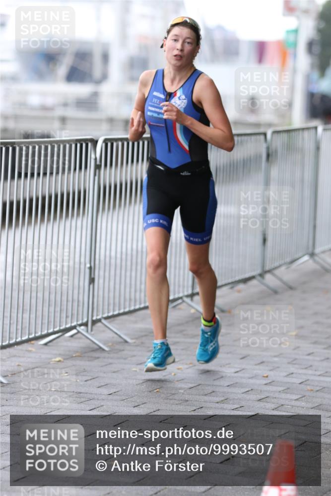 16.08.2026 - KN Förde Triathlon 2026 Antke Förster http://msf.ph/oto/9993507 16.08.2026 10:12:43 Laufen  meine-sportfotos.de