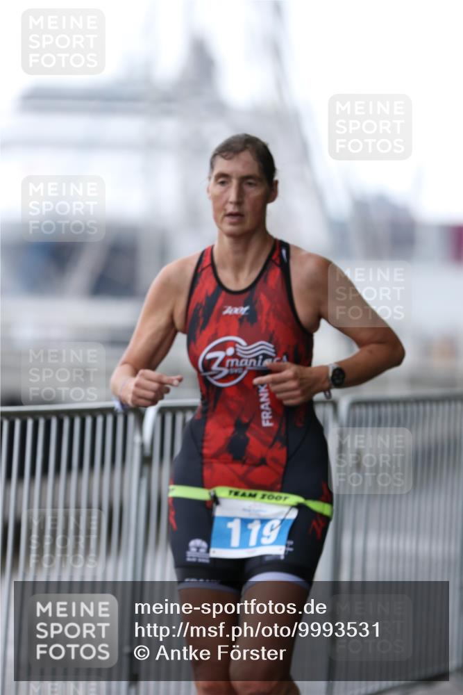 16.08.2026 - KN Förde Triathlon 2026 Antke Förster http://msf.ph/oto/9993531 16.08.2026 10:13:21 Laufen  meine-sportfotos.de