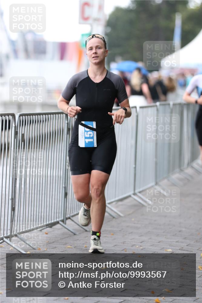 16.08.2026 - KN Förde Triathlon 2026 Antke Förster http://msf.ph/oto/9993567 16.08.2026 10:14:19 Laufen  meine-sportfotos.de