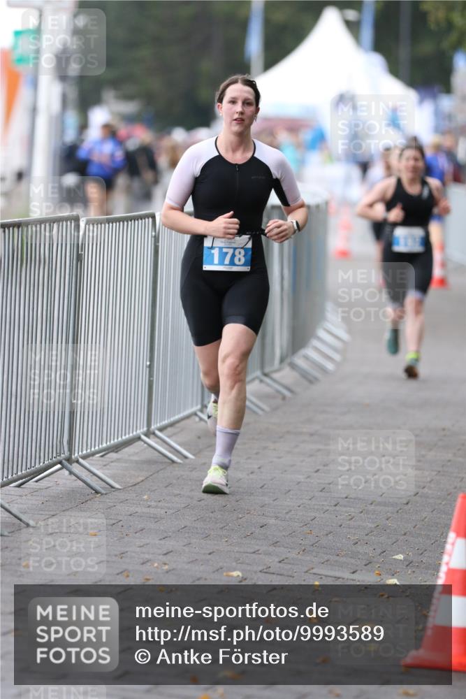 16.08.2026 - KN Förde Triathlon 2026 Antke Förster http://msf.ph/oto/9993589 16.08.2026 10:14:51 Laufen  meine-sportfotos.de