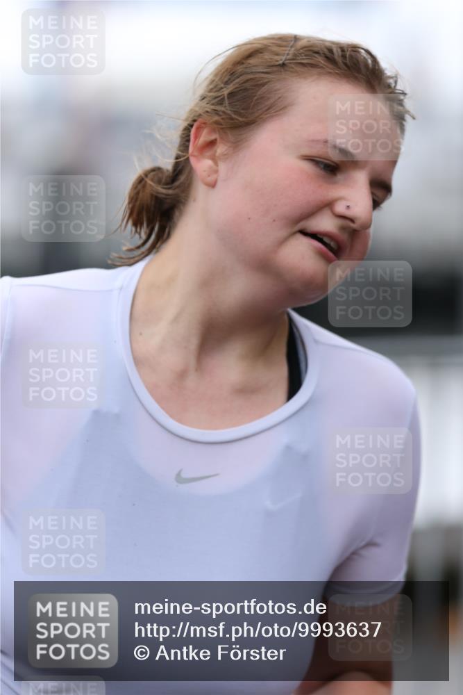 16.08.2026 - KN Förde Triathlon 2026 Antke Förster http://msf.ph/oto/9993637 16.08.2026 10:16:15 Laufen  meine-sportfotos.de
