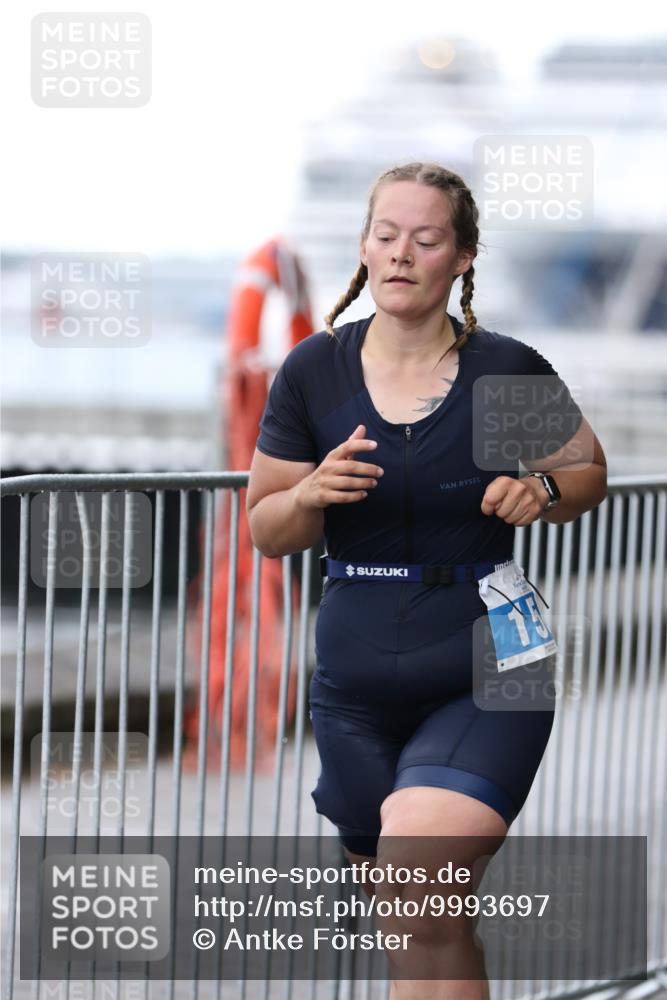 16.08.2026 - KN Förde Triathlon 2026 Antke Förster http://msf.ph/oto/9993697 16.08.2026 10:17:36 Laufen  meine-sportfotos.de