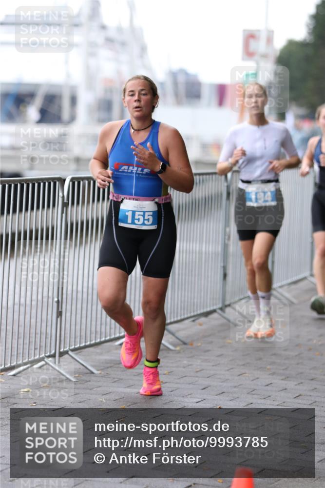 16.08.2026 - KN Förde Triathlon 2026 Antke Förster http://msf.ph/oto/9993785 16.08.2026 10:19:16 Laufen  meine-sportfotos.de