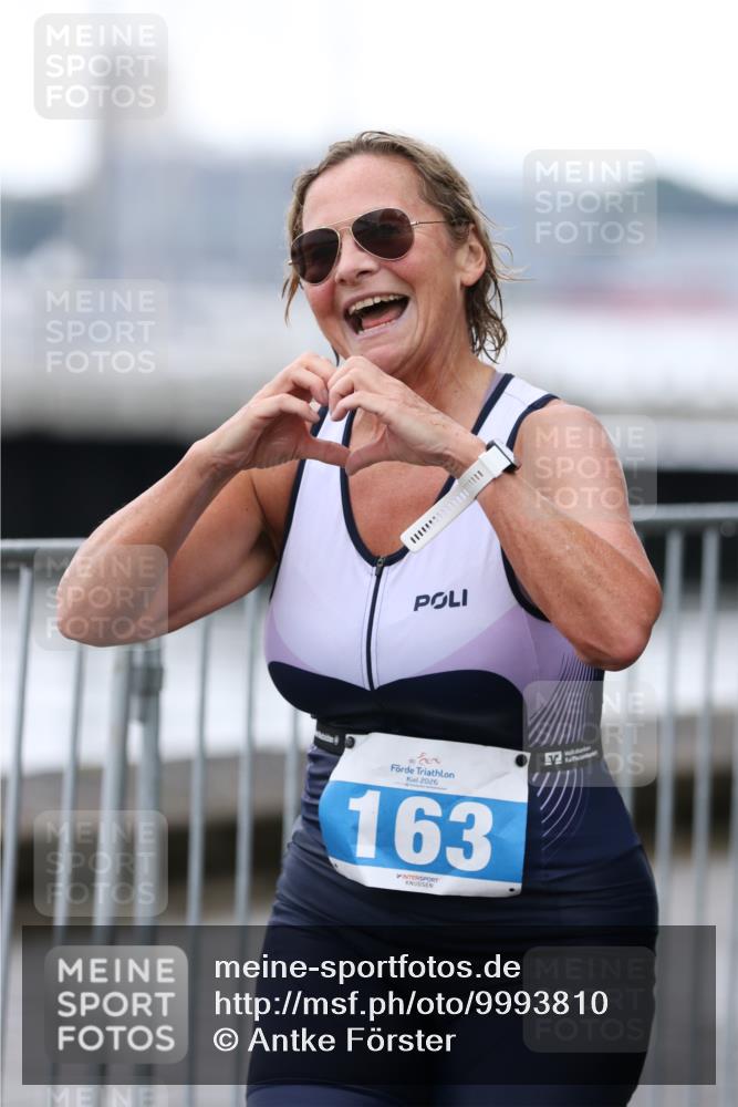 16.08.2026 - KN Förde Triathlon 2026 Antke Förster http://msf.ph/oto/9993810 16.08.2026 10:19:46 Laufen  meine-sportfotos.de
