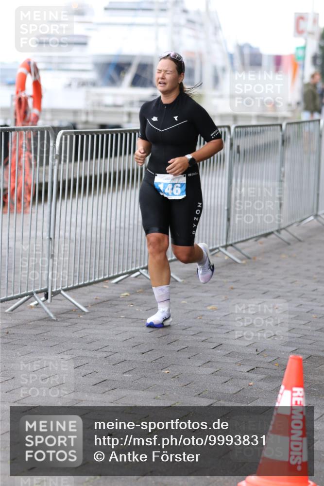 16.08.2026 - KN Förde Triathlon 2026 Antke Förster http://msf.ph/oto/9993831 16.08.2026 10:20:20 Laufen  meine-sportfotos.de