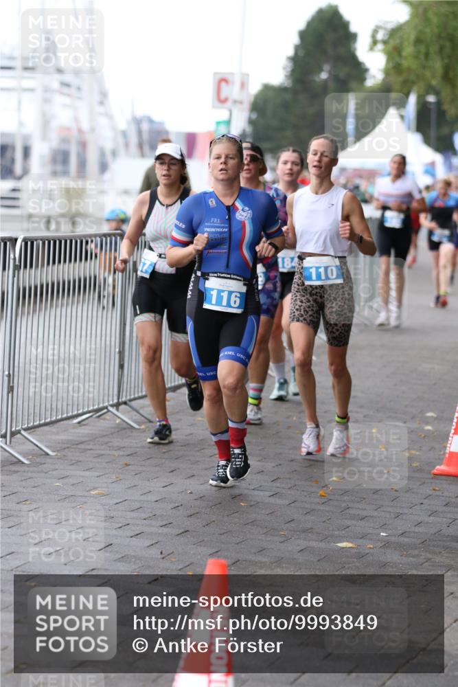 16.08.2026 - KN Förde Triathlon 2026 Antke Förster http://msf.ph/oto/9993849 16.08.2026 10:20:37 Laufen  meine-sportfotos.de