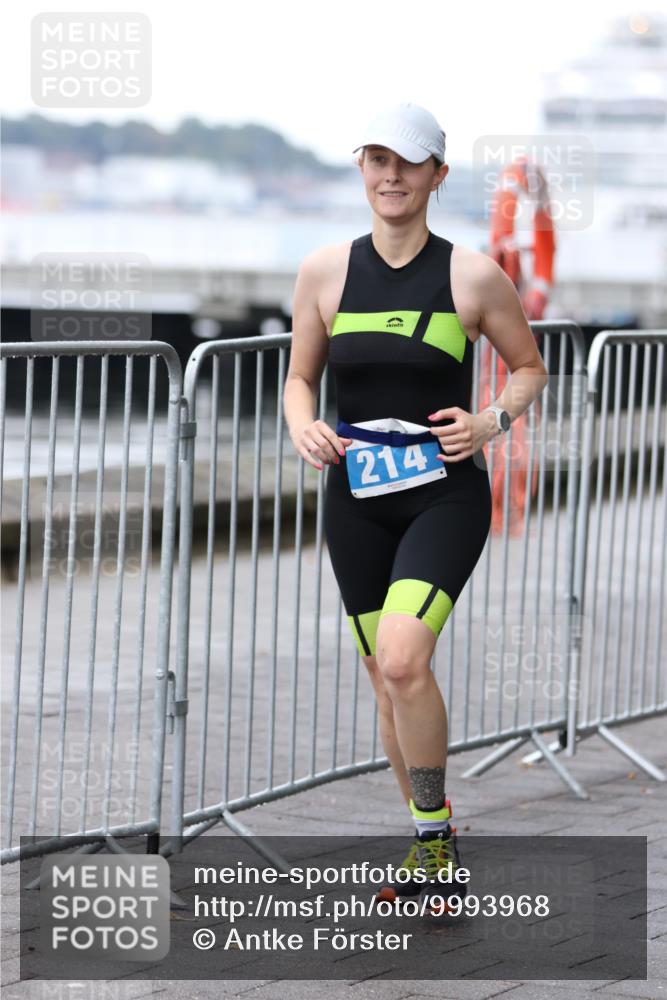 16.08.2026 - KN Förde Triathlon 2026 Antke Förster http://msf.ph/oto/9993968 16.08.2026 10:22:50 Laufen  meine-sportfotos.de