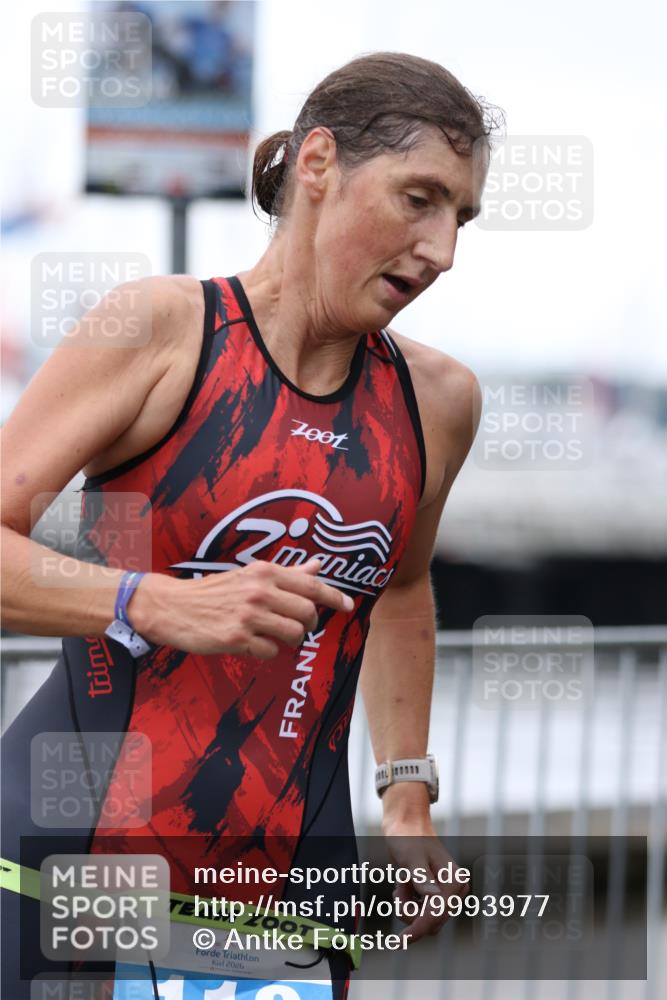 16.08.2026 - KN Förde Triathlon 2026 Antke Förster http://msf.ph/oto/9993977 16.08.2026 10:22:57 Laufen  meine-sportfotos.de