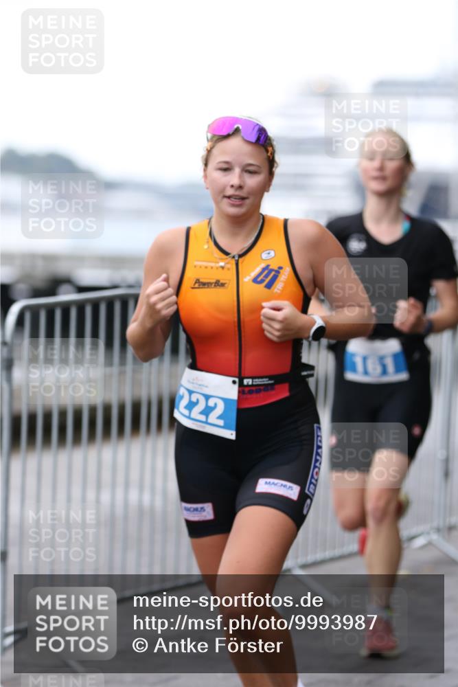 16.08.2026 - KN Förde Triathlon 2026 Antke Förster http://msf.ph/oto/9993987 16.08.2026 10:23:14 Laufen  meine-sportfotos.de