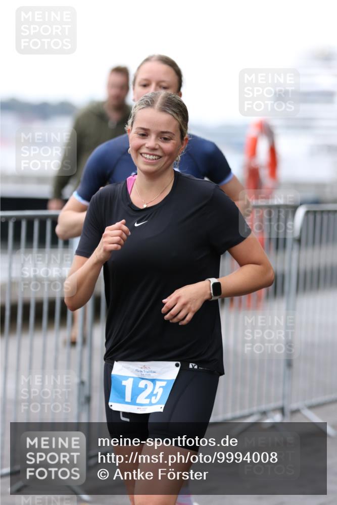 16.08.2026 - KN Förde Triathlon 2026 Antke Förster http://msf.ph/oto/9994008 16.08.2026 10:23:53 Laufen  meine-sportfotos.de