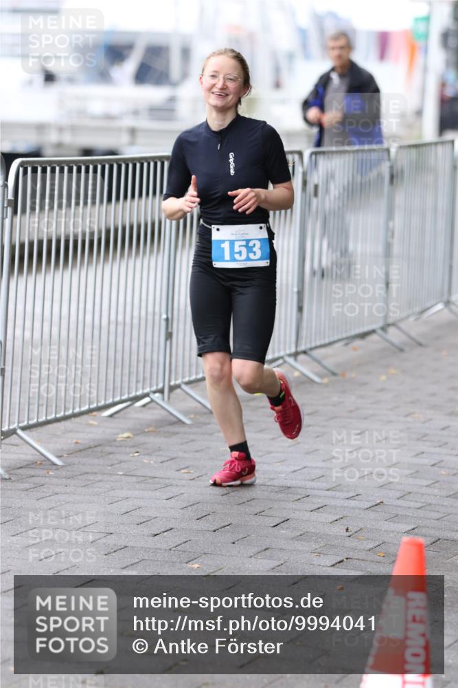 16.08.2026 - KN Förde Triathlon 2026 Antke Förster http://msf.ph/oto/9994041 16.08.2026 10:24:30 Laufen  meine-sportfotos.de