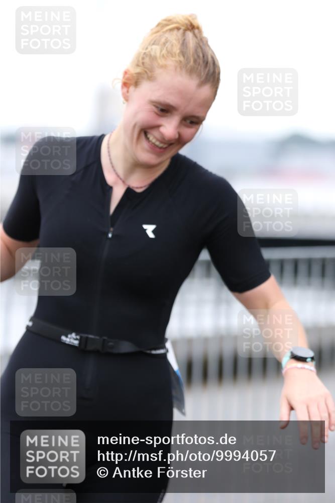 16.08.2026 - KN Förde Triathlon 2026 Antke Förster http://msf.ph/oto/9994057 16.08.2026 10:25:07 Laufen  meine-sportfotos.de