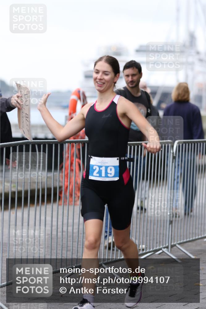 16.08.2026 - KN Förde Triathlon 2026 Antke Förster http://msf.ph/oto/9994107 16.08.2026 10:26:13 Laufen  meine-sportfotos.de