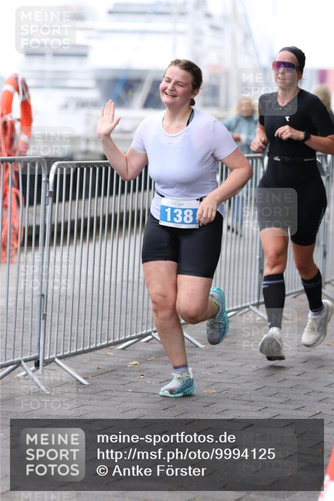 16.08.2026 - KN Förde Triathlon 2026 Antke Förster http://msf.ph/oto/9994125 16.08.2026 10:26:31 Laufen  meine-sportfotos.de