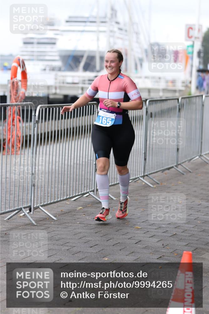 16.08.2026 - KN Förde Triathlon 2026 Antke Förster http://msf.ph/oto/9994265 16.08.2026 10:29:50 Laufen  meine-sportfotos.de