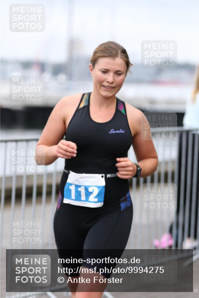 16.08.2026 - KN Förde Triathlon 2026 Antke Förster http://msf.ph/oto/9994275 16.08.2026 10:29:57 Laufen  meine-sportfotos.de