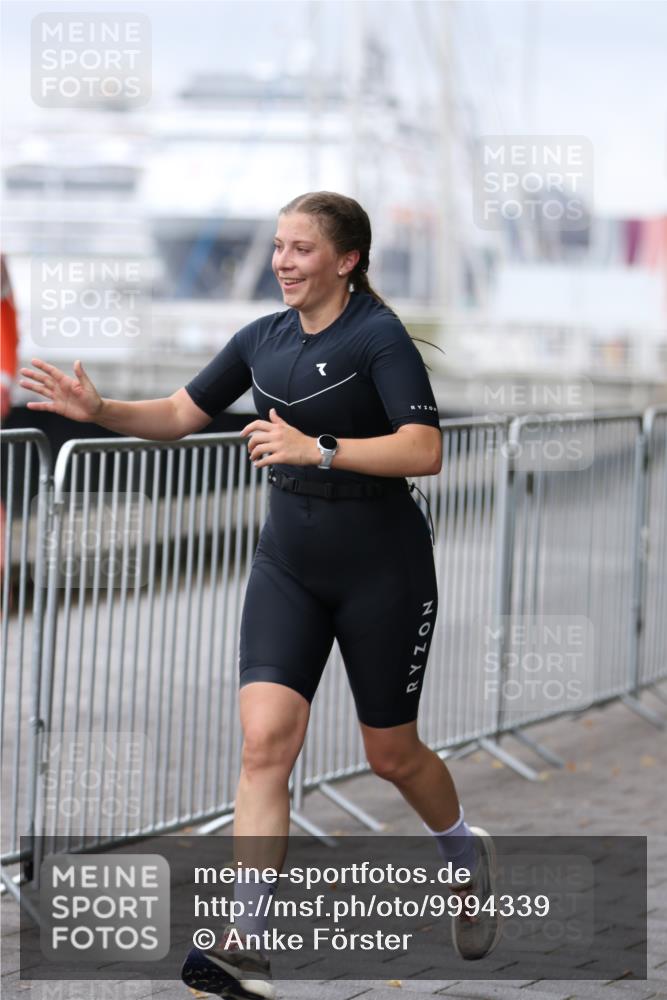 16.08.2026 - KN Förde Triathlon 2026 Antke Förster http://msf.ph/oto/9994339 16.08.2026 10:31:22 Laufen  meine-sportfotos.de