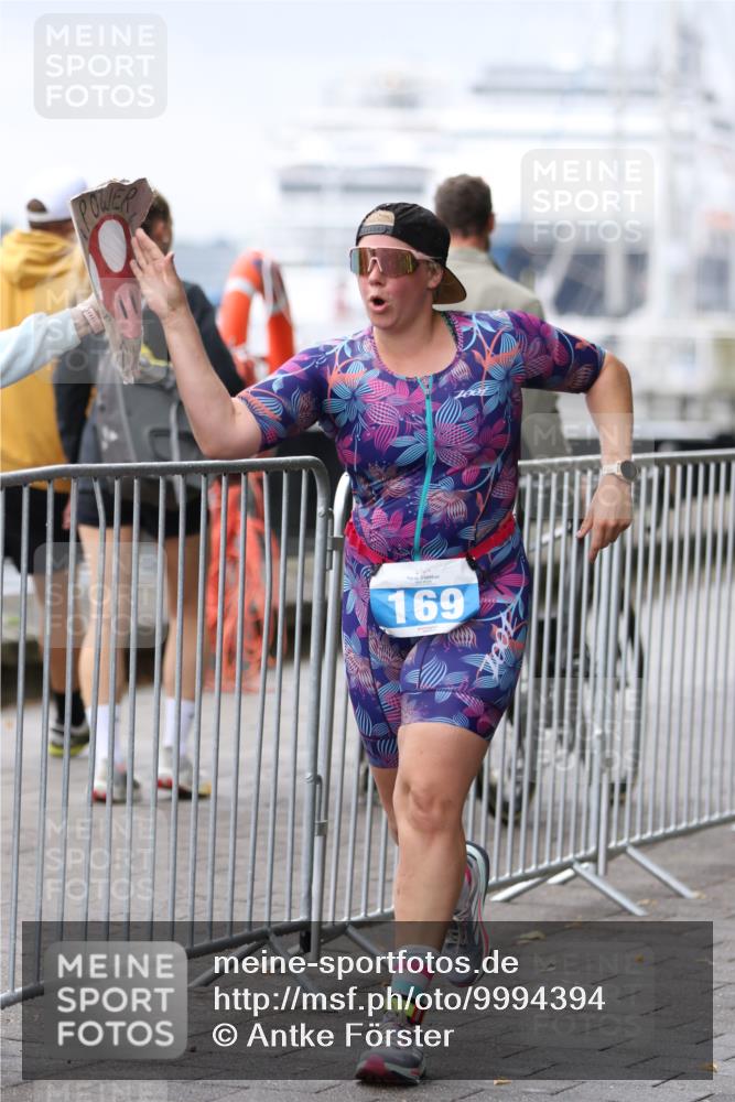 16.08.2026 - KN Förde Triathlon 2026 Antke Förster http://msf.ph/oto/9994394 16.08.2026 10:32:18 Laufen  meine-sportfotos.de