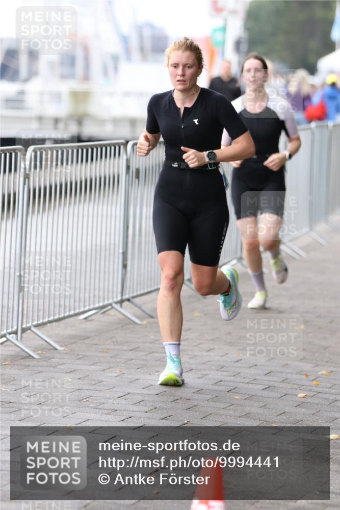 16.08.2026 - KN Förde Triathlon 2026 Antke Förster http://msf.ph/oto/9994441 16.08.2026 10:33:14 Laufen  meine-sportfotos.de