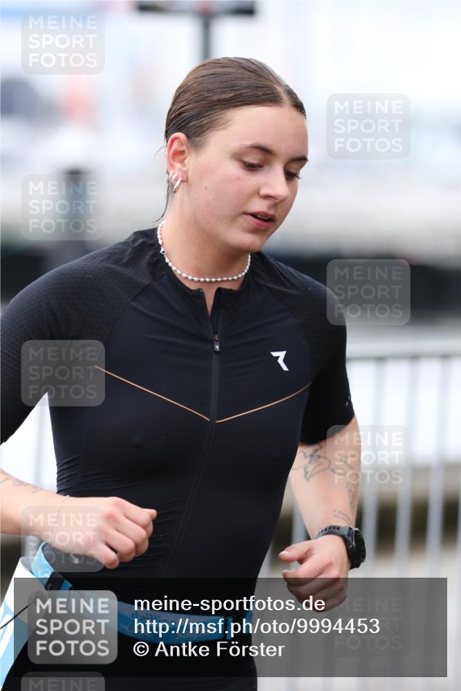 16.08.2026 - KN Förde Triathlon 2026 Antke Förster http://msf.ph/oto/9994453 16.08.2026 10:33:31 Laufen  meine-sportfotos.de