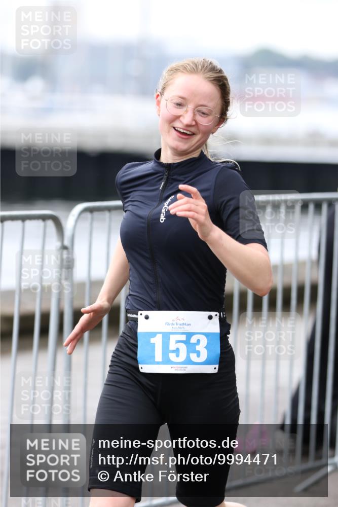 16.08.2026 - KN Förde Triathlon 2026 Antke Förster http://msf.ph/oto/9994471 16.08.2026 10:33:59 Laufen  meine-sportfotos.de