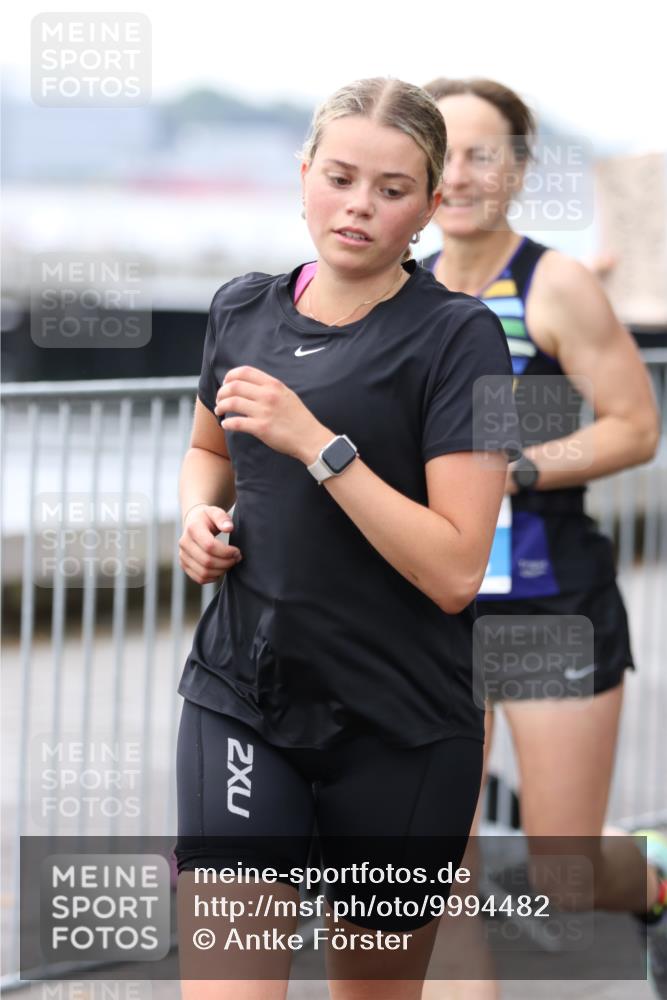 16.08.2026 - KN Förde Triathlon 2026 Antke Förster http://msf.ph/oto/9994482 16.08.2026 10:34:07 Laufen  meine-sportfotos.de