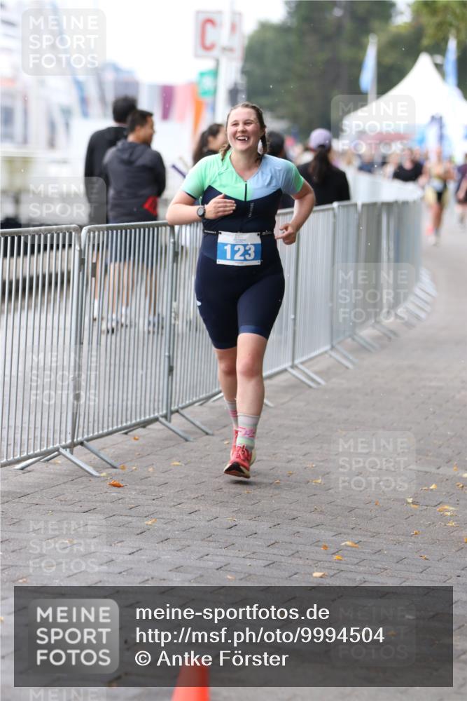 16.08.2026 - KN Förde Triathlon 2026 Antke Förster http://msf.ph/oto/9994504 16.08.2026 10:34:54 Laufen  meine-sportfotos.de