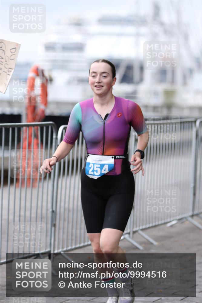 16.08.2026 - KN Förde Triathlon 2026 Antke Förster http://msf.ph/oto/9994516 16.08.2026 10:35:11 Laufen  meine-sportfotos.de