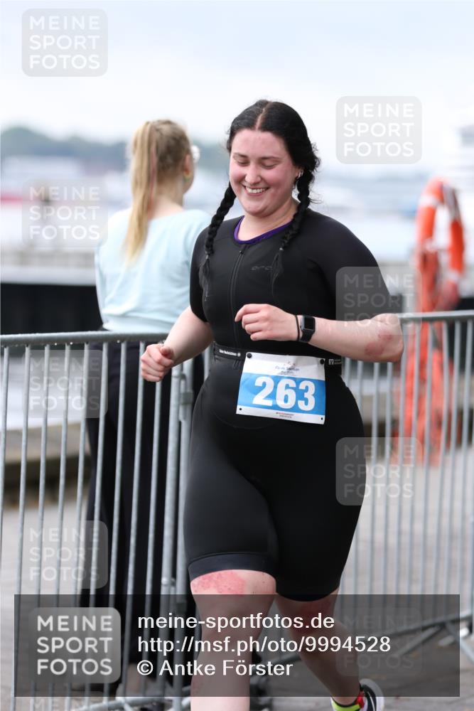 16.08.2026 - KN Förde Triathlon 2026 Antke Förster http://msf.ph/oto/9994528 16.08.2026 10:35:21 Laufen  meine-sportfotos.de
