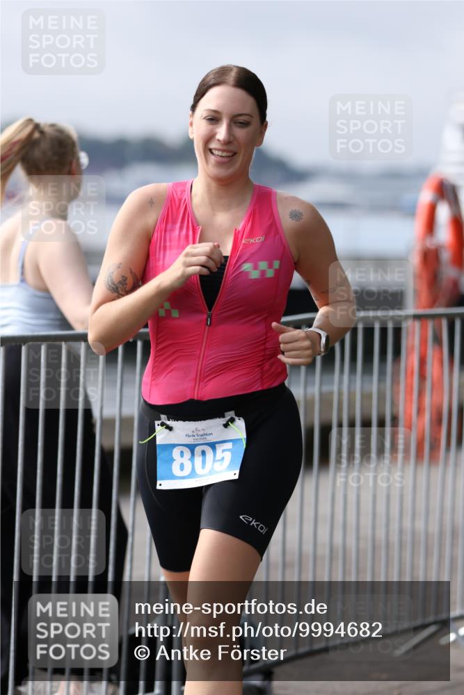 16.08.2026 - KN Förde Triathlon 2026 Antke Förster http://msf.ph/oto/9994682 16.08.2026 10:39:29 Laufen  meine-sportfotos.de