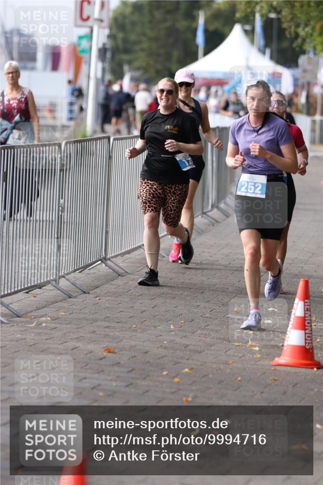 16.08.2026 - KN Förde Triathlon 2026 Antke Förster http://msf.ph/oto/9994716 16.08.2026 10:40:12 Laufen  meine-sportfotos.de