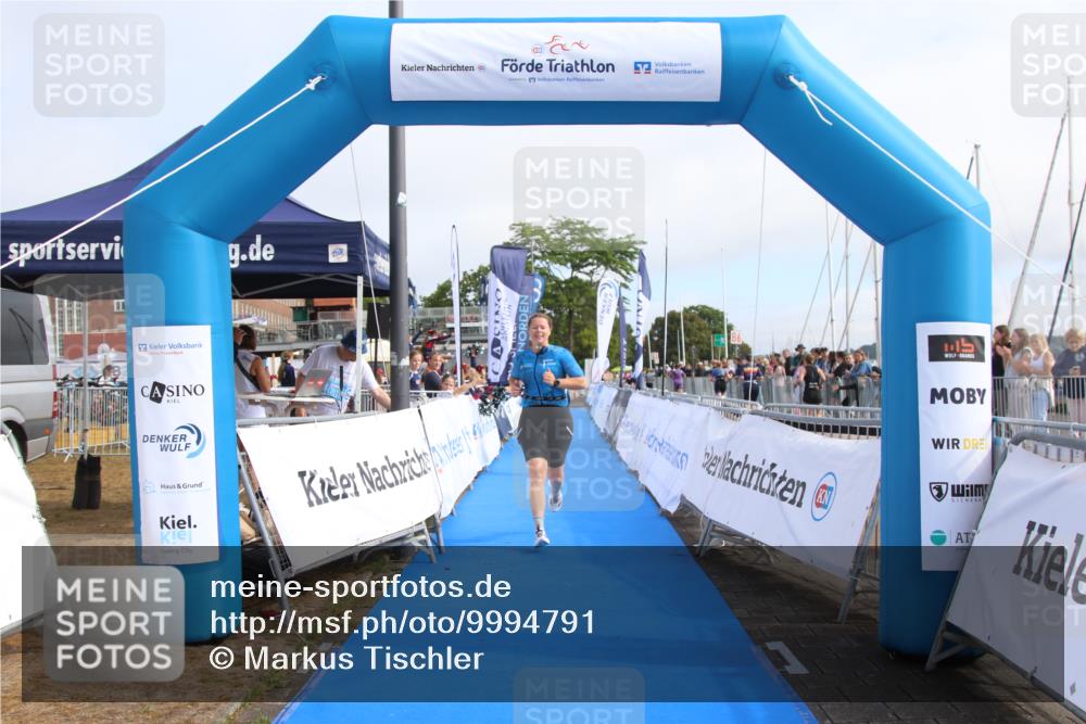 16.08.2026 - KN Förde Triathlon 2026 Markus Tischler http://msf.ph/oto/9994791 16.08.2026 10:42:51 Ziel 163, 226, 163, 226 meine-sportfotos.de