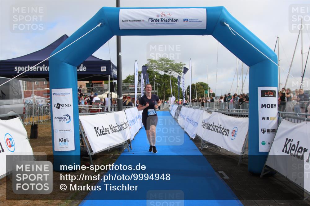 16.08.2026 - KN Förde Triathlon 2026 Markus Tischler http://msf.ph/oto/9994948 16.08.2026 10:46:07 Ziel 203, 203 meine-sportfotos.de