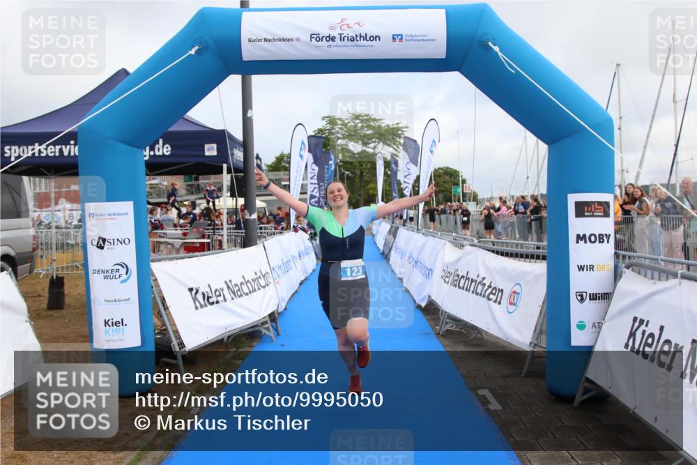 16.08.2026 - KN Förde Triathlon 2026 Markus Tischler http://msf.ph/oto/9995050 16.08.2026 10:49:52 Ziel 123, 123 meine-sportfotos.de