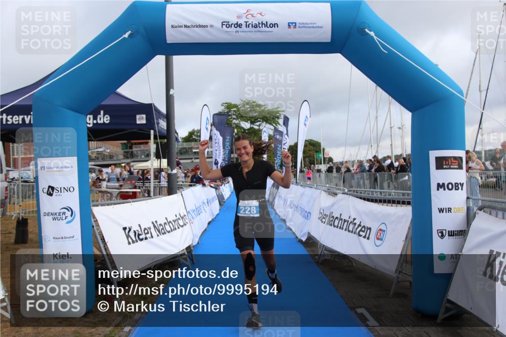 16.08.2026 - KN Förde Triathlon 2026 Markus Tischler http://msf.ph/oto/9995194 16.08.2026 10:54:15 Ziel 228, 228 meine-sportfotos.de