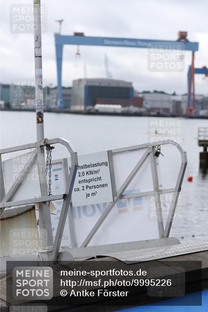 16.08.2026 - KN Förde Triathlon 2026 Antke Förster http://msf.ph/oto/9995226 16.08.2026 10:49:42 Schwimmen  meine-sportfotos.de