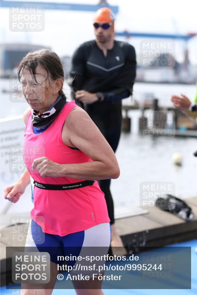 16.08.2026 - KN Förde Triathlon 2026 Antke Förster http://msf.ph/oto/9995244 16.08.2026 10:53:30 Schwimmen 304, 305, 307, 308, 311, 319, 325, 441 meine-sportfotos.de