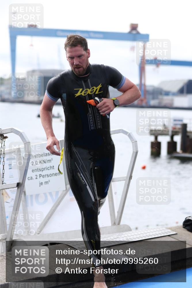 16.08.2026 - KN Förde Triathlon 2026 Antke Förster http://msf.ph/oto/9995260 16.08.2026 10:53:46 Schwimmen 304, 305, 308, 311, 319, 441, 311, 318, 325 meine-sportfotos.de