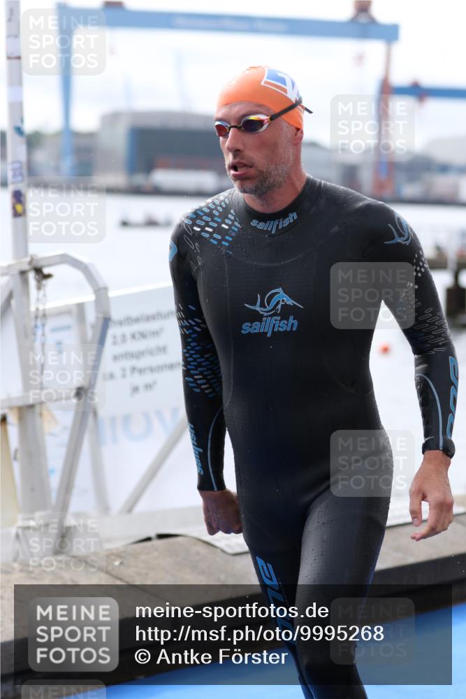 16.08.2026 - KN Förde Triathlon 2026 Antke Förster http://msf.ph/oto/9995268 16.08.2026 10:53:53 Schwimmen 304, 308, 311, 319, 325, 441, 318, 330 meine-sportfotos.de