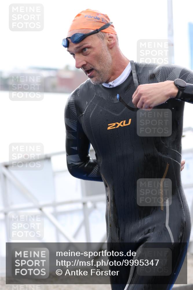 16.08.2026 - KN Förde Triathlon 2026 Antke Förster http://msf.ph/oto/9995347 16.08.2026 10:56:22 Schwimmen 310, 321, 324, 336, 337, 340, 341, 373 meine-sportfotos.de