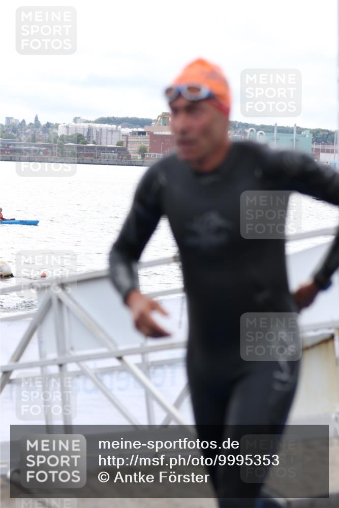 16.08.2026 - KN Förde Triathlon 2026 Antke Förster http://msf.ph/oto/9995353 16.08.2026 10:56:30 Schwimmen 310, 321, 324, 336, 341, 373, 337, 340, 343 meine-sportfotos.de
