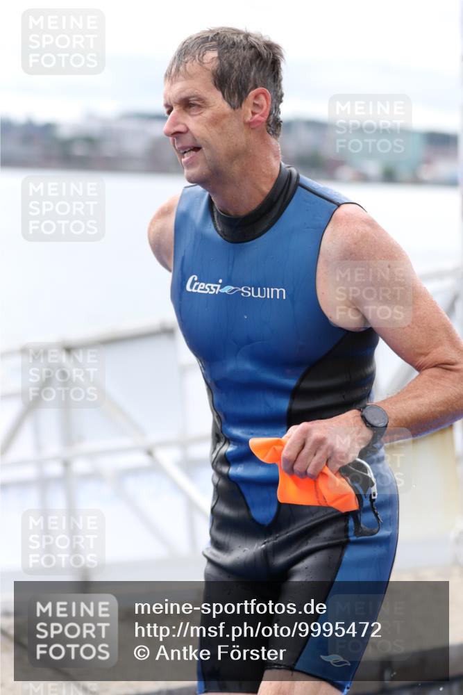 16.08.2026 - KN Förde Triathlon 2026 Antke Förster http://msf.ph/oto/9995472 16.08.2026 11:00:11 Schwimmen 346, 354, 372, 391, 392, 394 meine-sportfotos.de