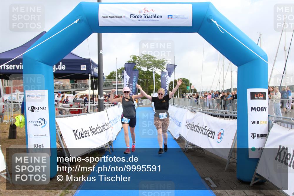 16.08.2026 - KN Förde Triathlon 2026 Markus Tischler http://msf.ph/oto/9995591 16.08.2026 11:02:33 Ziel 128, 132, 128, 132 meine-sportfotos.de